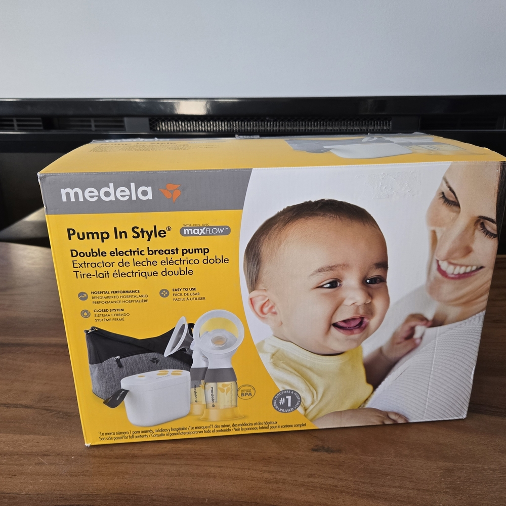 Medela Double Electric Pump In Style MaxFlow